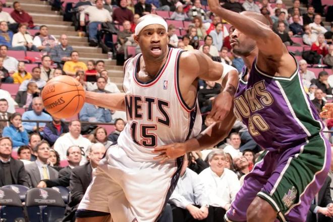 队继续保持 队继续保持