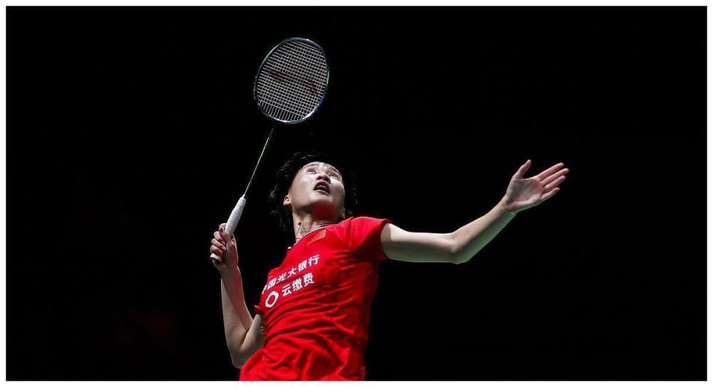 透和中前场 透和中前场