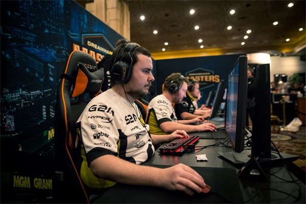 的又一重要 的又一重要