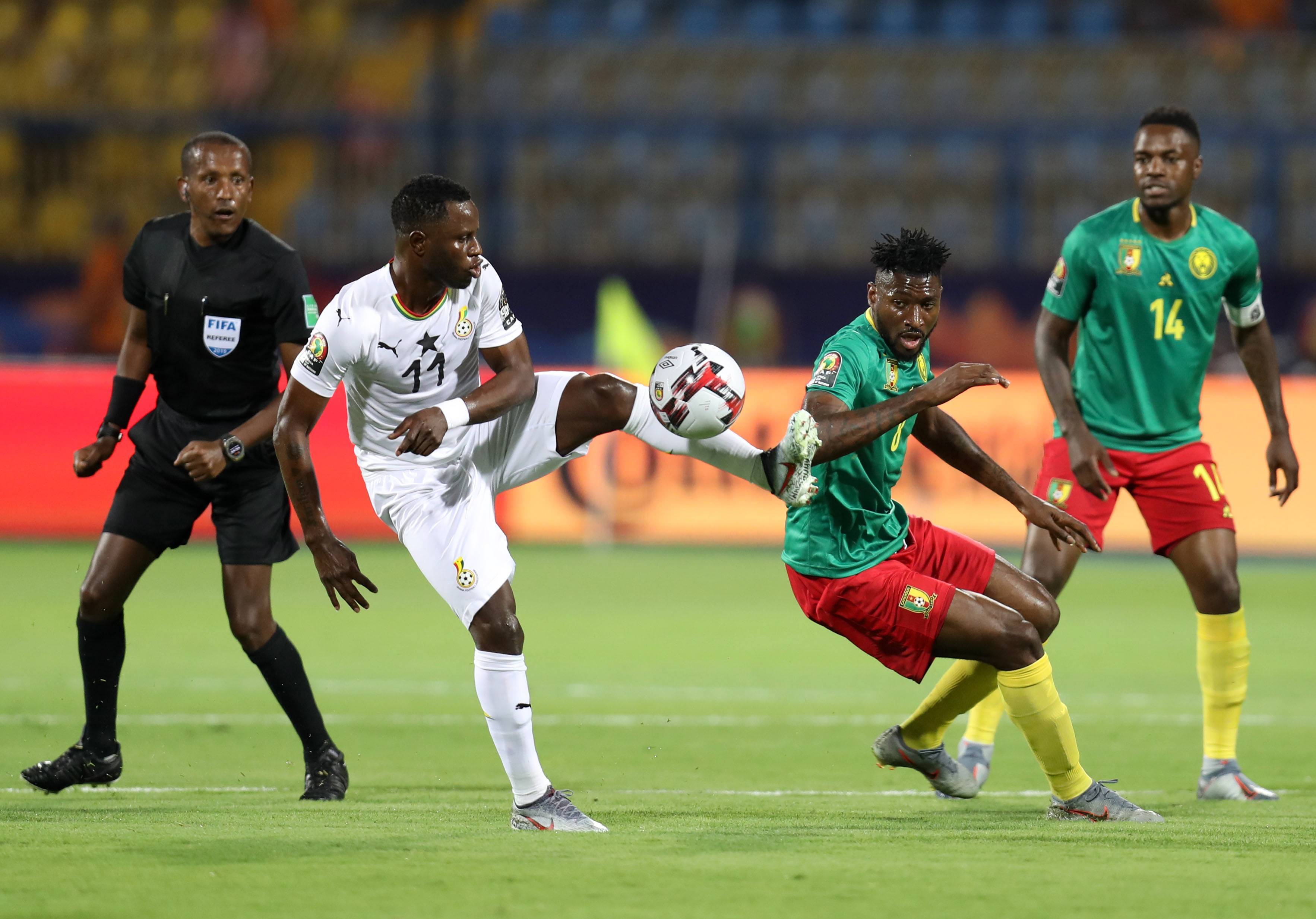 与此同时 与此同时