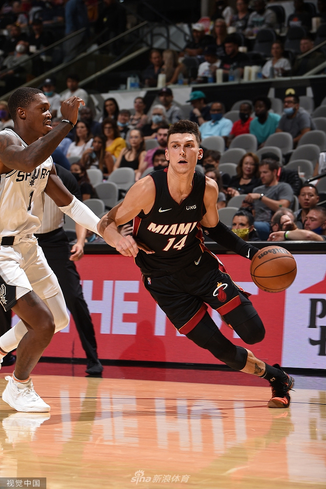 利瓦科维奇 利瓦科维奇