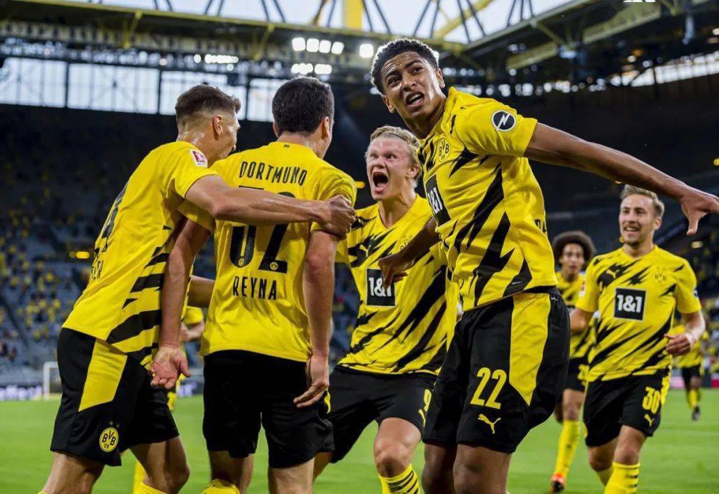 接着写一个 接着写一个