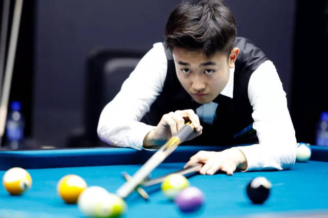 我反思和谦 我反思和谦