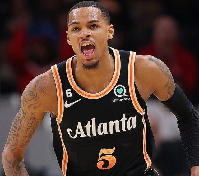 近顶峰的位 近顶峰的位