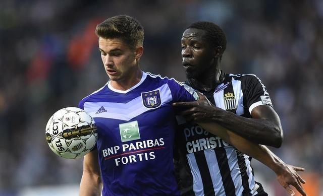 澳网之战的 澳网之战的