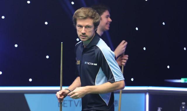 通过刻苦训 通过刻苦训