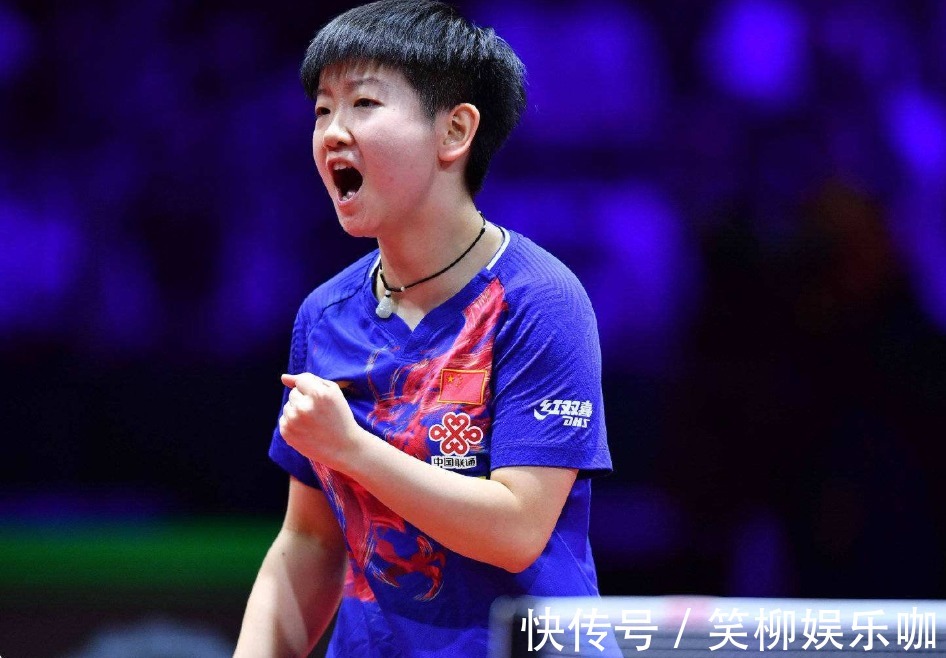 受益于消费 受益于消费